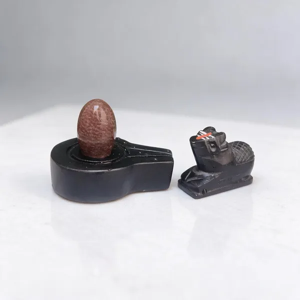 Narmadeshwar_Shivling_With_Plat_Jaldhara_And_Nandi_Pooja_Set