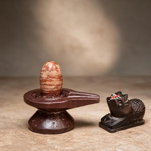Narmadeshwar_Shivling_With_Jaldhara_And_Nandi_Pooja_Set