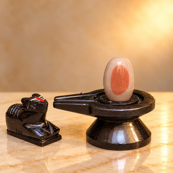 Narmadeshwar_Shivling_With_Jaldhara_And_Nandi_Pooja_Set