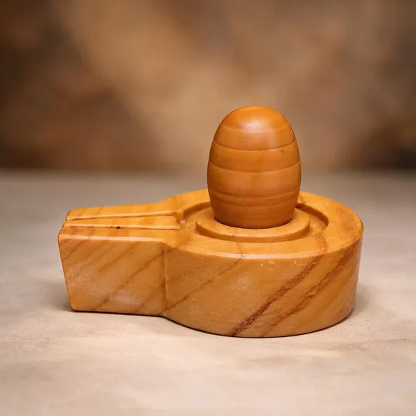 Traditional_Shivling_Idol