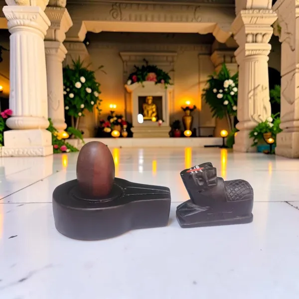 Narmadeshwar_Shivling_With_Plat_Jaldhara_And_Nandi_Pooja_Set