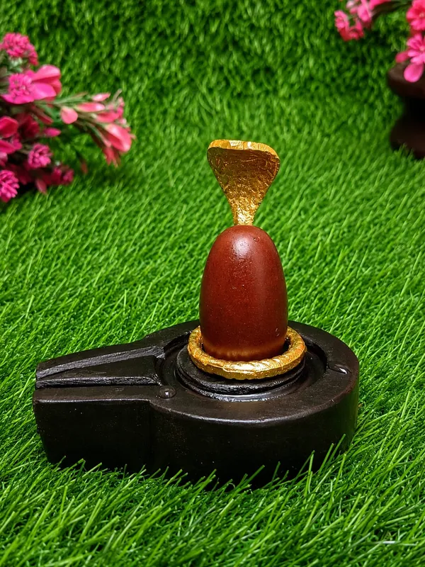 Narmadeshwar_Shivling_With_Plat_Jaldhara_And_Nandi_Pooja_Set