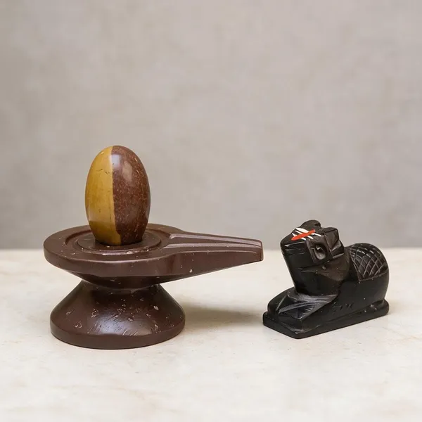 Narmadeshwar_Shivling_With_Jaldhara_And_Nandi_Pooja_Set