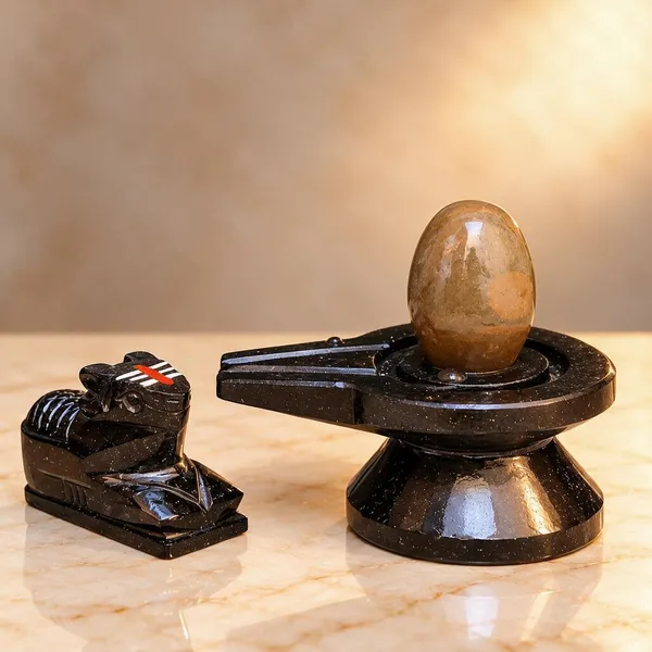 Narmadeshwar_Shivling_With_Jaldhara_And_Nandi_Pooja_Set