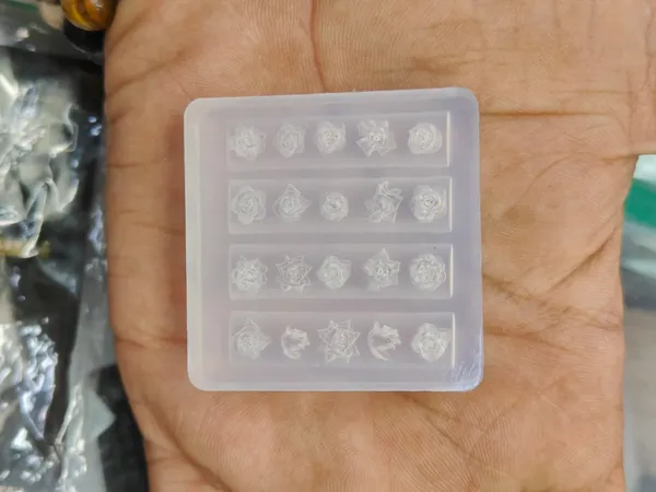 Translucent_Silicone_Decorative_Casting_Mold