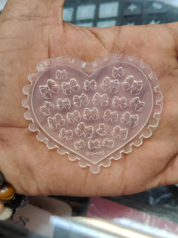 Transparent_Heart_Floral_Nail_Art_Stamping_Plate