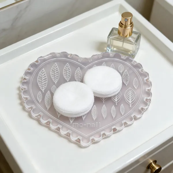 Acrylic_Heart_Shaped_Embossed_Leaf_Pattern_Decorative_Plate