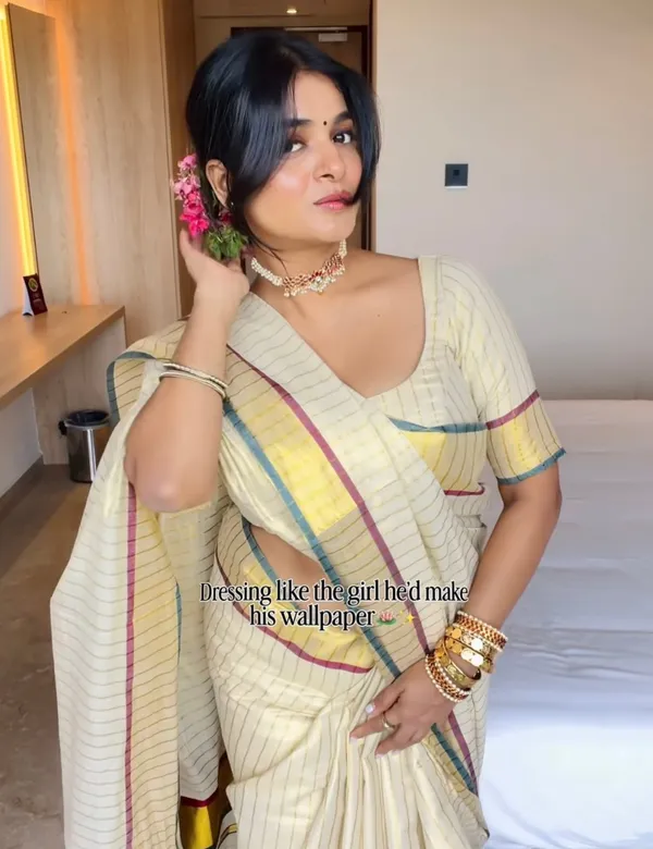 Handloom_Kasavu_Saree_with_Stripes_For_Women