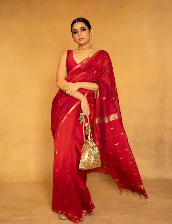 Red_Premium_Silk_And_Cotton_Saree_For_Women