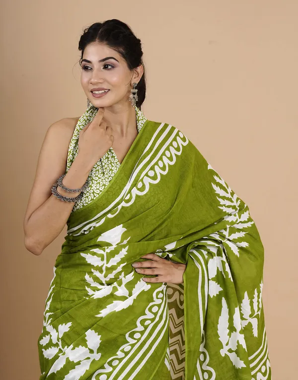 Green_Premium_Mul_Cotton_Saree_For_Women