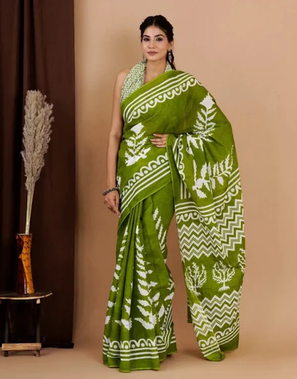 Green_Premium_Mul_Cotton_Saree_For_Women