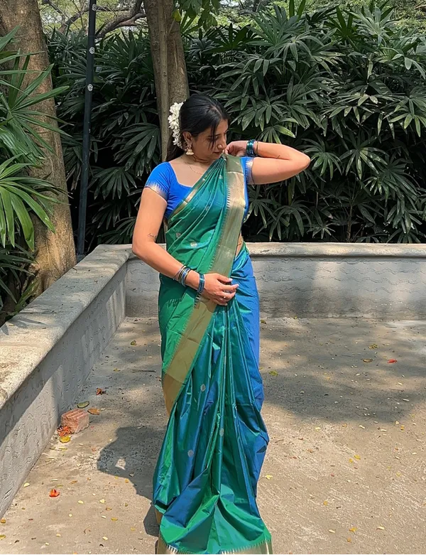 Peacock_Green_Premium_Semi_Silk_Saree_For_Women
