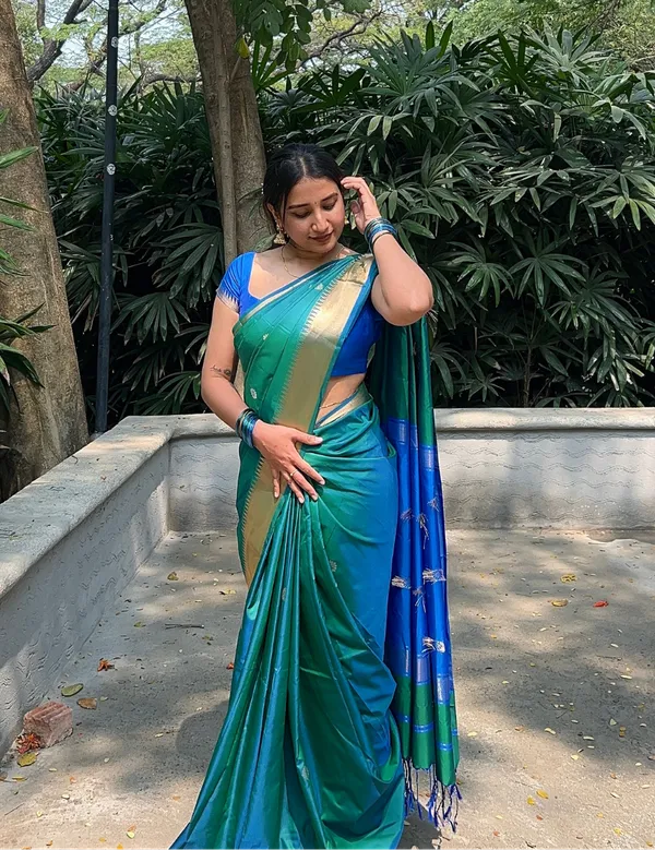Peacock_Green_Premium_Semi_Silk_Saree_For_Women