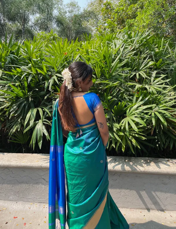Peacock_Green_Premium_Semi_Silk_Saree_For_Women