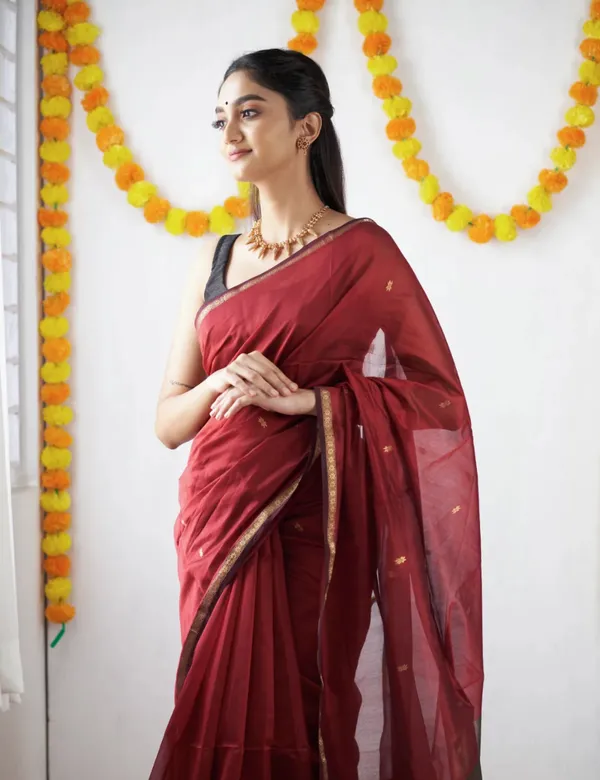 Maroon_And_Black_Premium_Silk_And_Cotton_Saree_For_Women