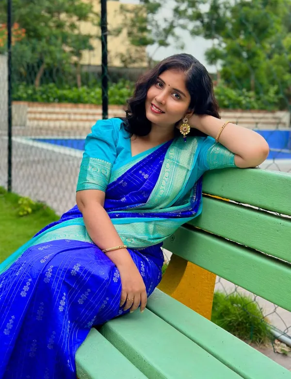 Royal_Blue_Premium_Semi_Silk_Saree_For_Women