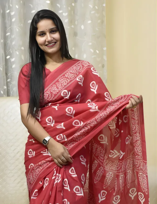 Red_Premium_Mul_Cotton_Saree_For_Women