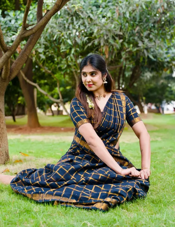 Black_Premium_Pure_Cotton_Saree_For_Women