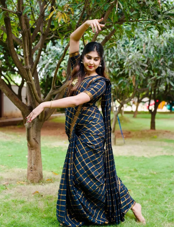 Black_Premium_Pure_Cotton_Saree_For_Women