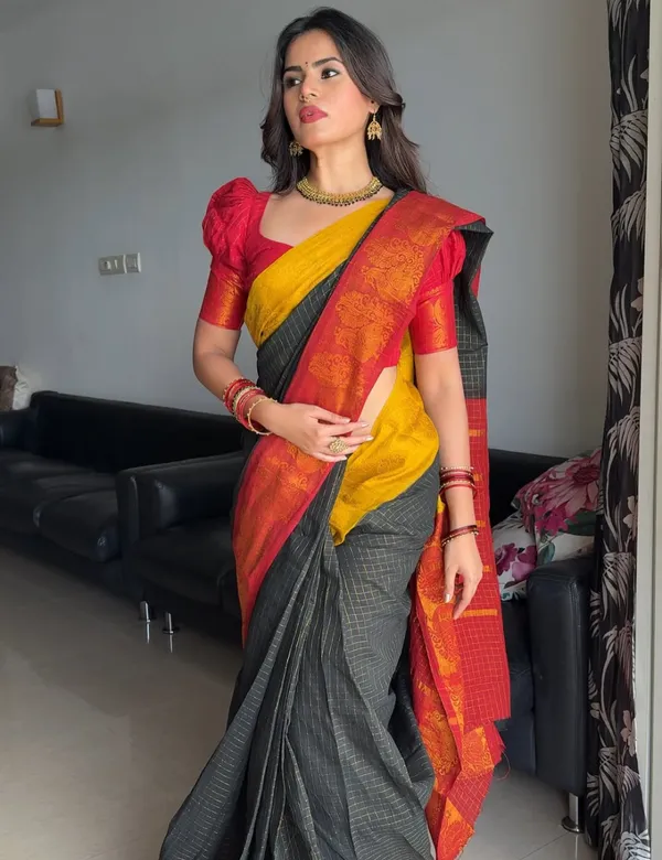 Black_Premium_Cotton_Saree_For_Women
