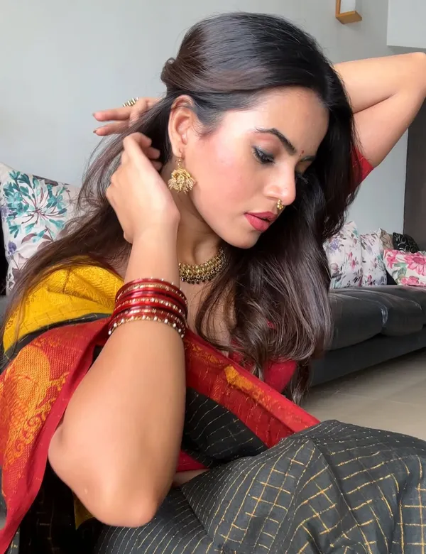 Black_Premium_Cotton_Saree_For_Women
