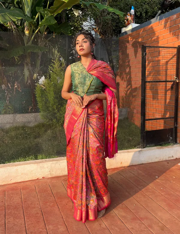 Pink_Premium_Patola_Silk_Saree_For_Women