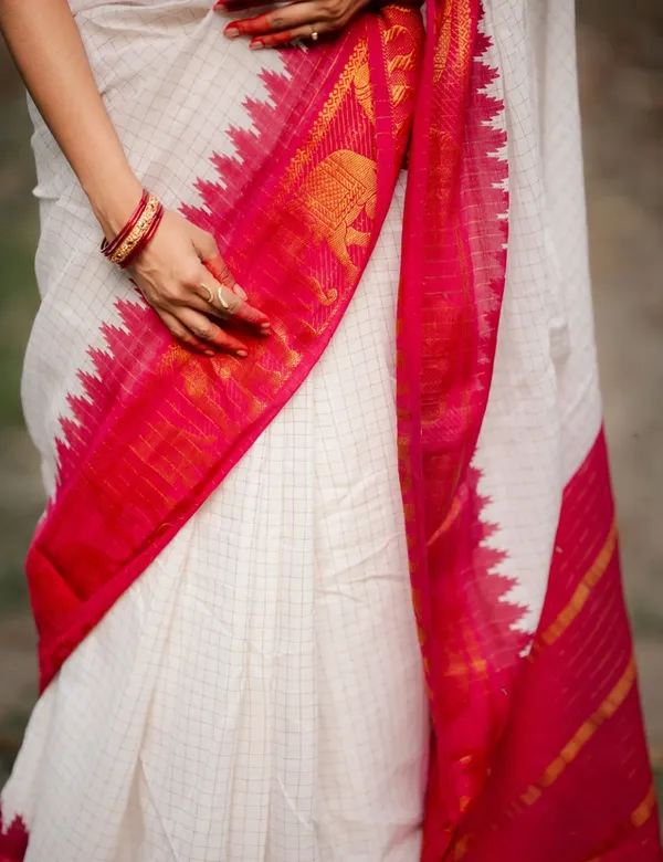 White_&_Red_Premium_Cotton_Saree_For_Women