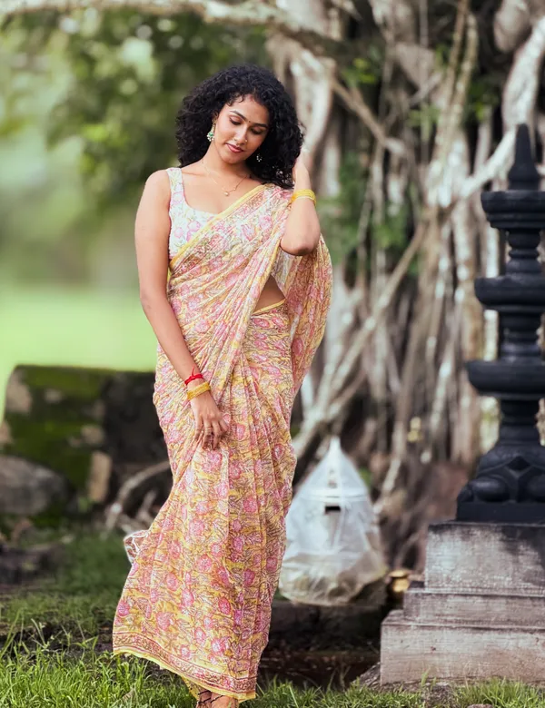 Yellow_Handblock_Kota_Doria_Saree_For_Women