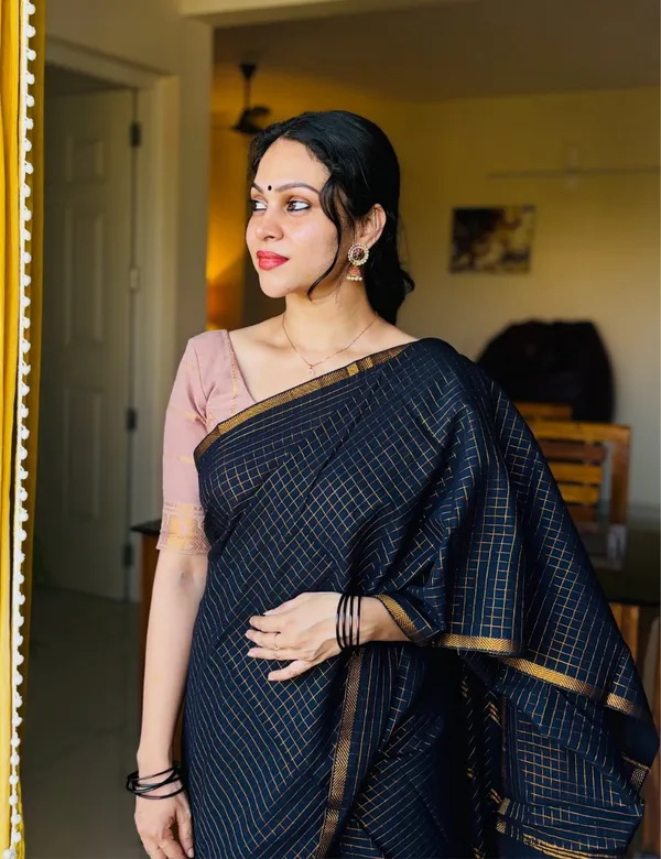 Black_Cotton_Saree_For_Women