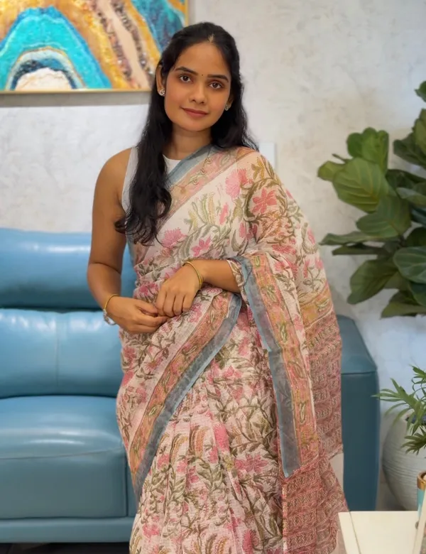 White_Handblock_Kota_Doria_Saree_For_Women
