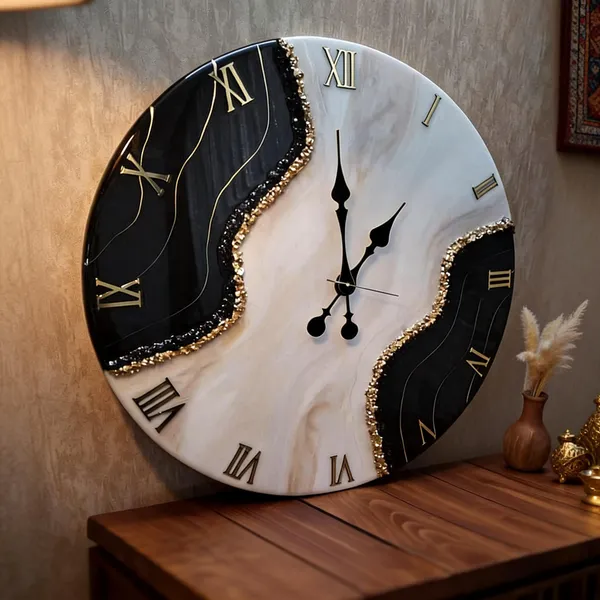 Mdf_Glass_Artistic_Black_White_Roman_Numeral_Wall_Clock