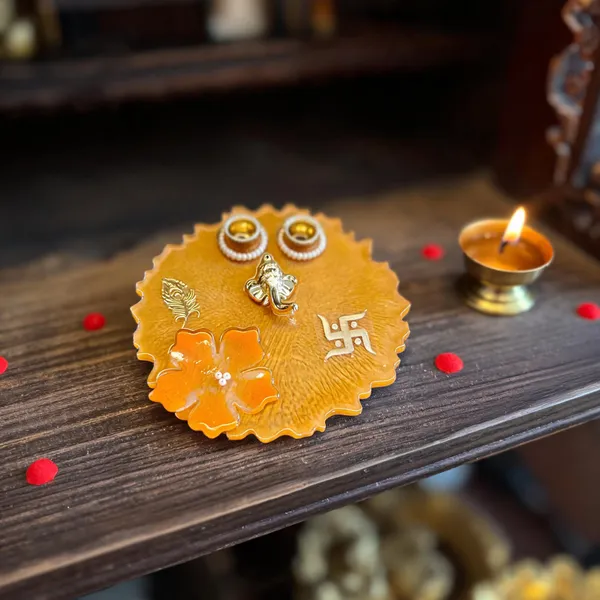 Resin_Metal_Festive_Ganesha_Gold_Pooja_Thali_Set
