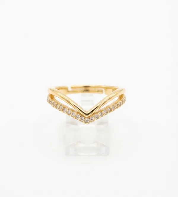 Gold_Stainless_Steel_V-Shape_Stone_Studded_Ring_For_Women