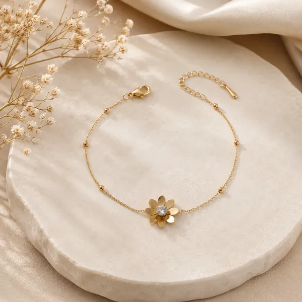 Gold_Stainless_Steel_Floral_Chain_Bracelate_For_Women