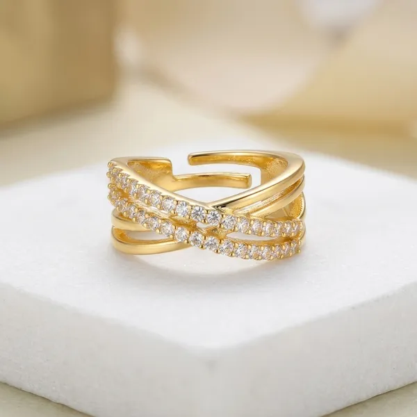Gold_Stainless_Steel_Crystal_Overlapping_Open_Ring_For_Women