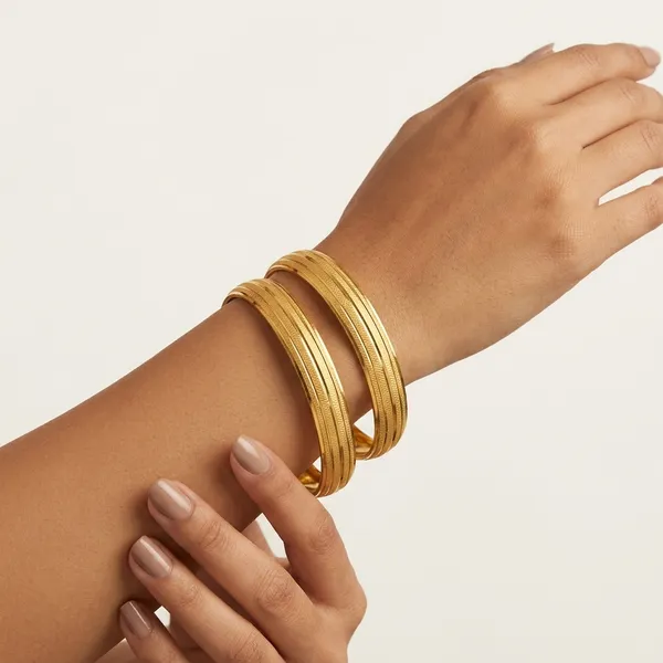 Gold_Copper_Alloy_Bangles_For_Women