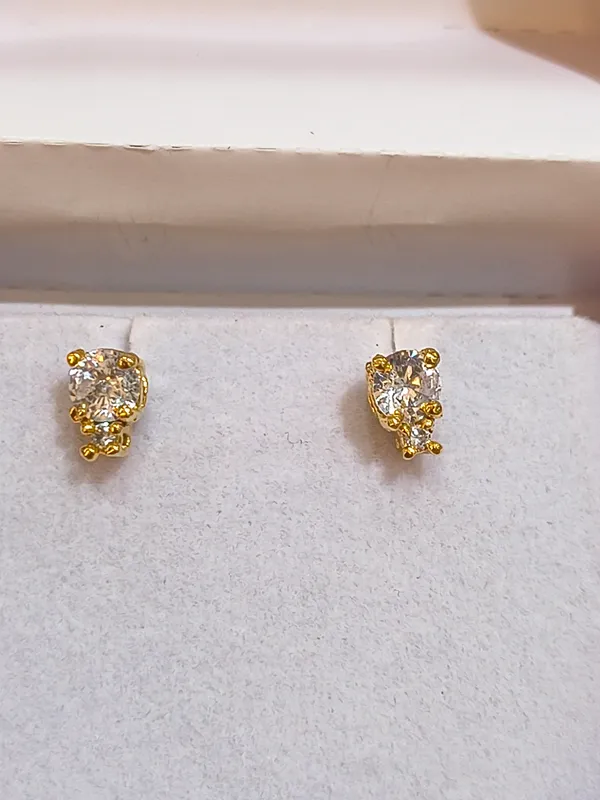 Gold_CZ_Diamond_With_Plating_Earrings_For_Women