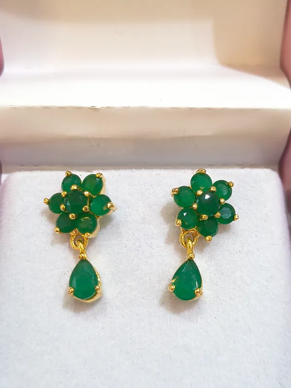 Gold_&_Green_Copper_Alloy_Earrings_For_Women