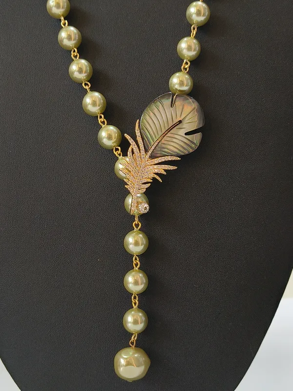 Green_MOP_Pearl_And_Gold_Plated__Necklace_Set_For_Women