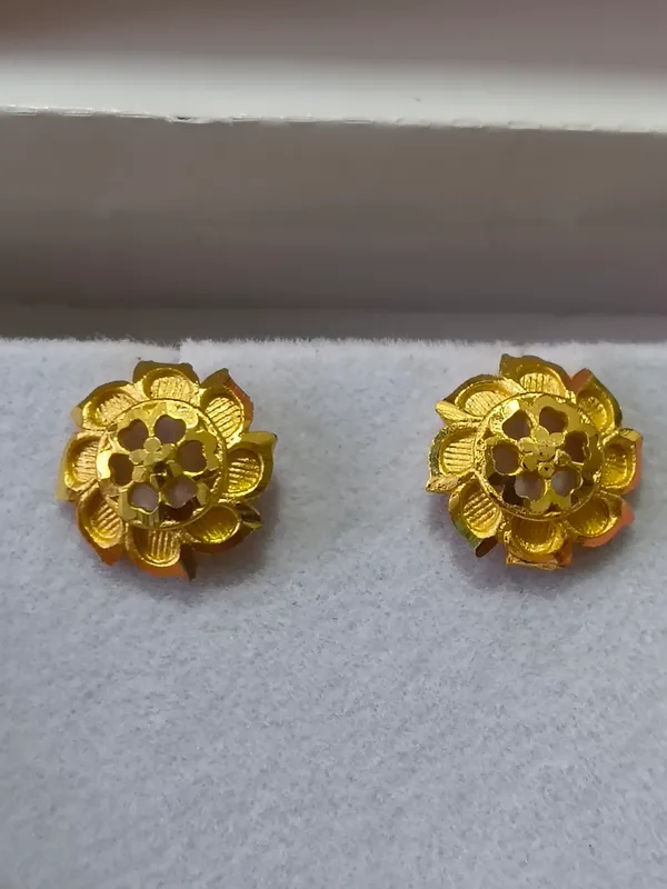 Gold_&_Green_Plated_Earrings_For_Women