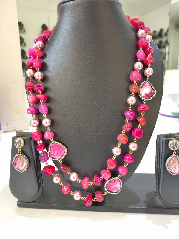 Pink_Semi_Precious_Stones_And_Copper_Alloy_Necklace_Set_For_Women