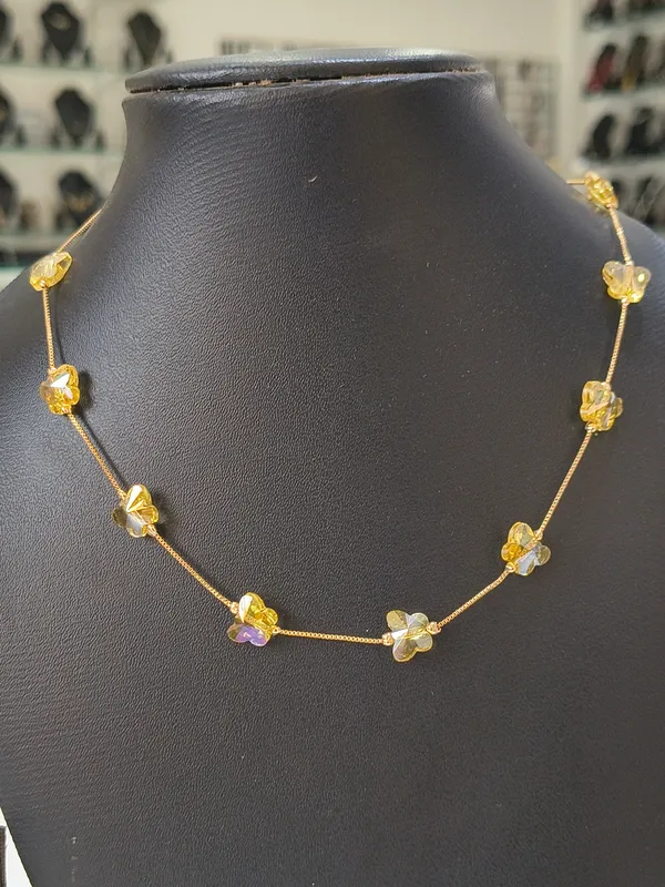 Gold_Crystal_And_Gold_Plated__Chain_For_Women
