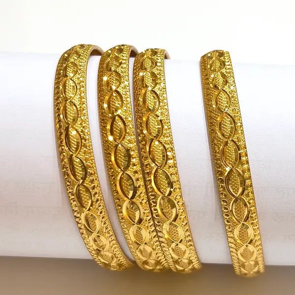 Gold_Copper_Alloy_Bangles_For_Women