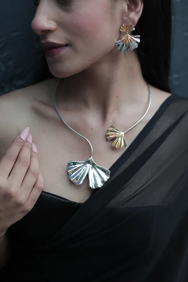 Gold_&_Silver_Sterling_Silver_Floral_Necklace_For_Women