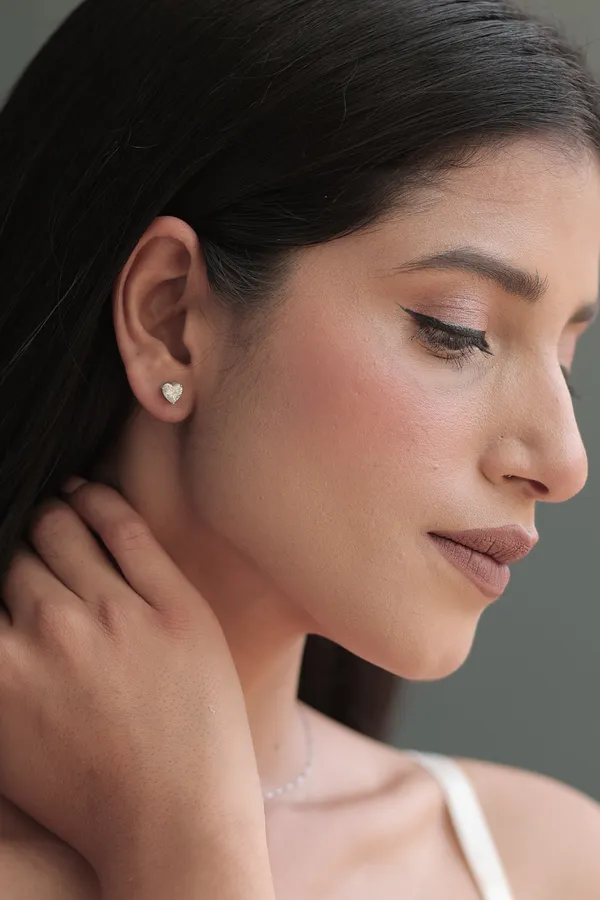 Silver_Sterling_Silver_Heart_Stud_For_Women