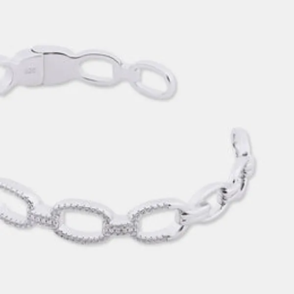 Chained_Bracelet