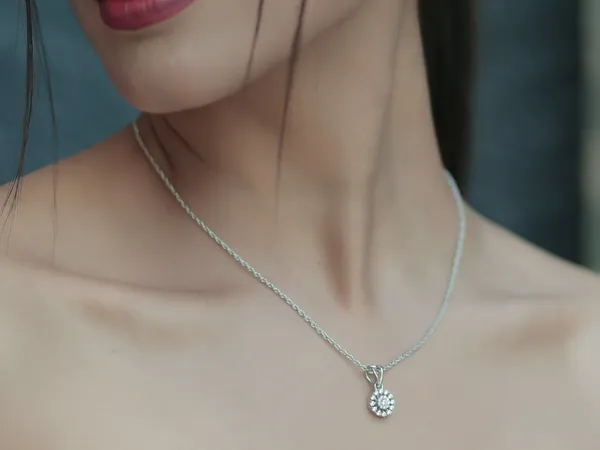 Cart_Wheel_Necklace_With_Earring