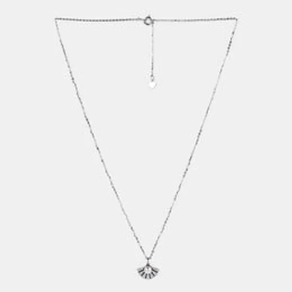 Fanned_Pearl_Necklace