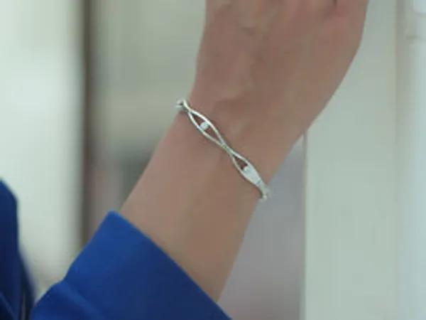 Dual_Sided_Bracelet