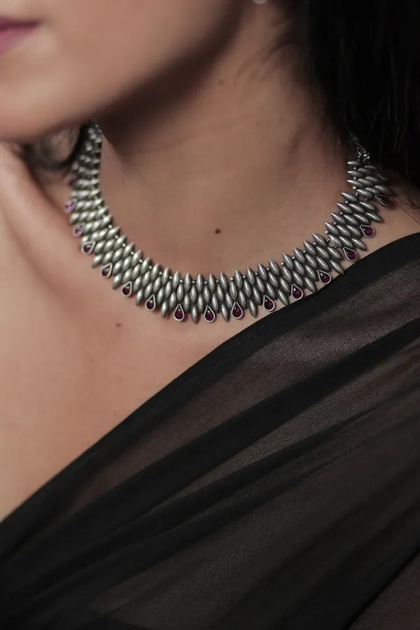 Silver_Sterling_Silver_Garland_Of_Grapes_Necklace_For_Women